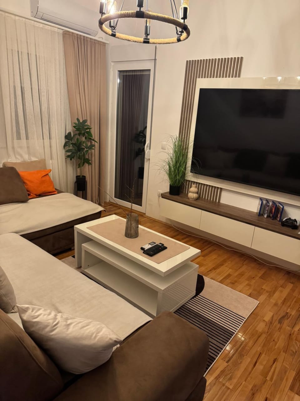 Apartman Golden Crown Apartment in Serbia
