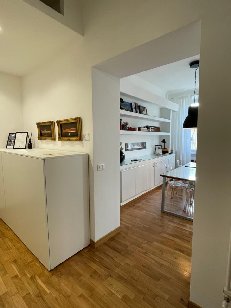 Lounge or bar