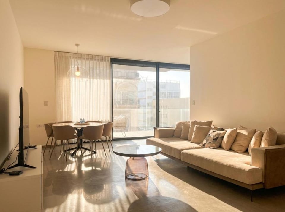 SeaView Beach Front 3BR TLV By SweetyGuest Apartment in Tel Aviv-Yafo