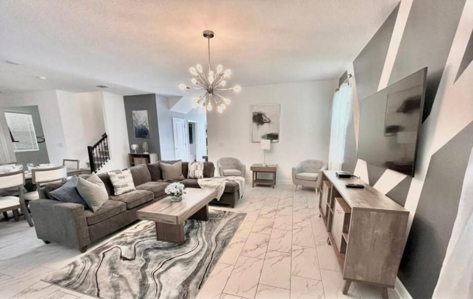 Luxury Villa with Private Pool 7Bedrooms 6Bathrooms Villa in Four Corners
