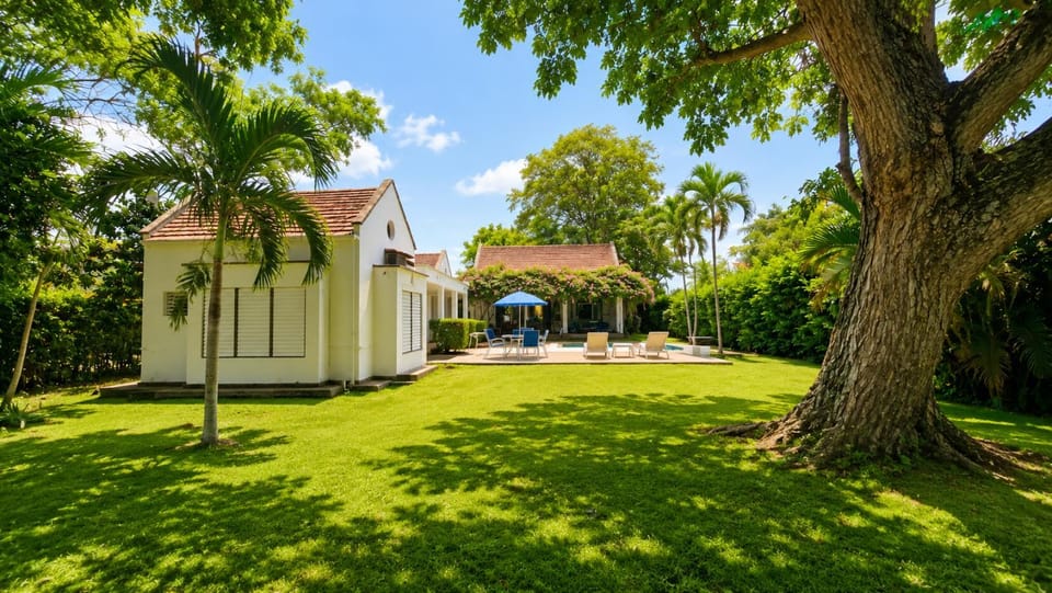 Casa Serena, azul , club Puerto Peñalisa Ricaurte House in Ricaurte