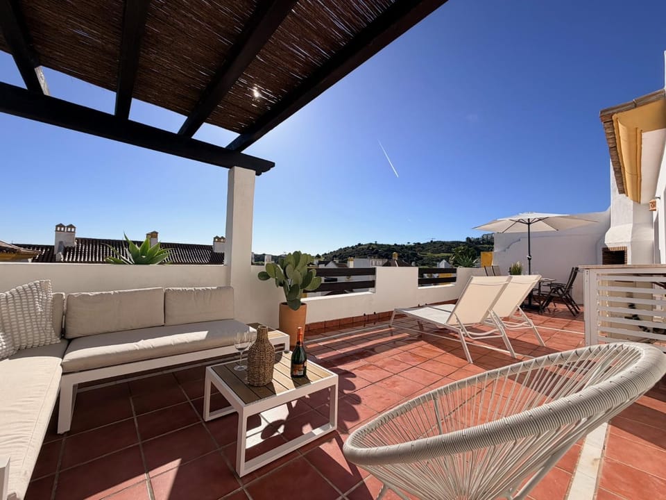 Patio, Balcony/Terrace, Living room