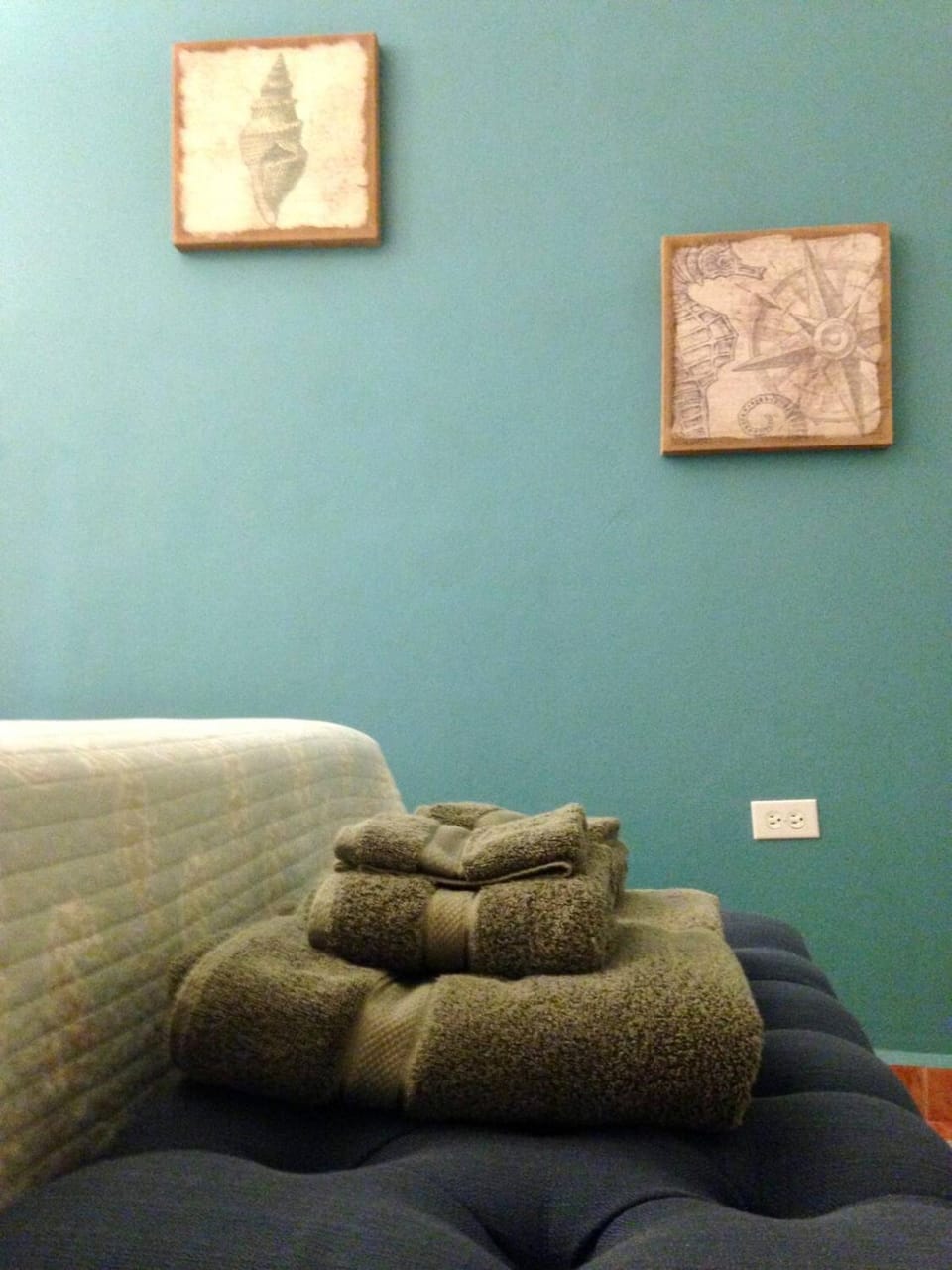 Comfy and Quiet Beachy Bungalow Apartment in Rincón