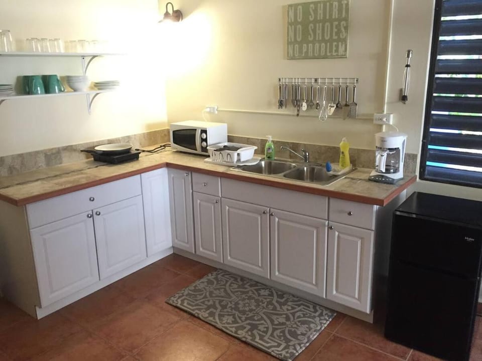 Comfy and Quiet Beachy Bungalow Apartment in Rincón