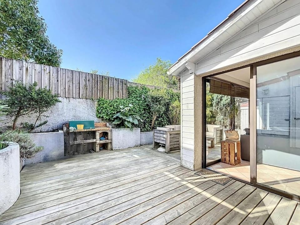 Patio, Balcony/Terrace
