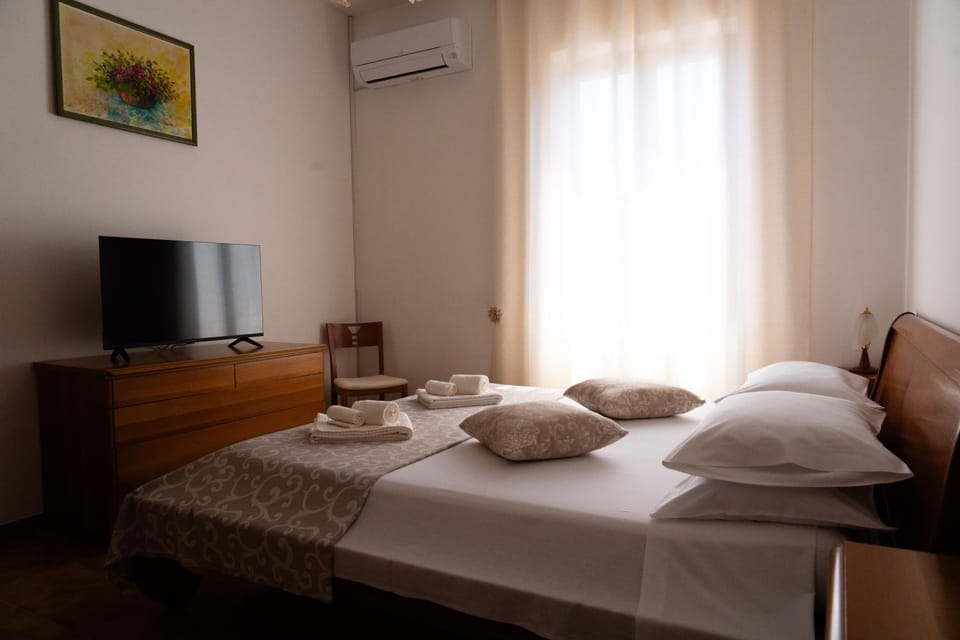 TV and multimedia, Bedroom