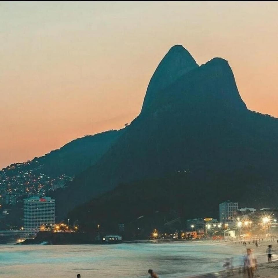 Forte Copacabana Posto 6 Arpoador Pavão Pavãozinho Apartment in Rio de Janeiro