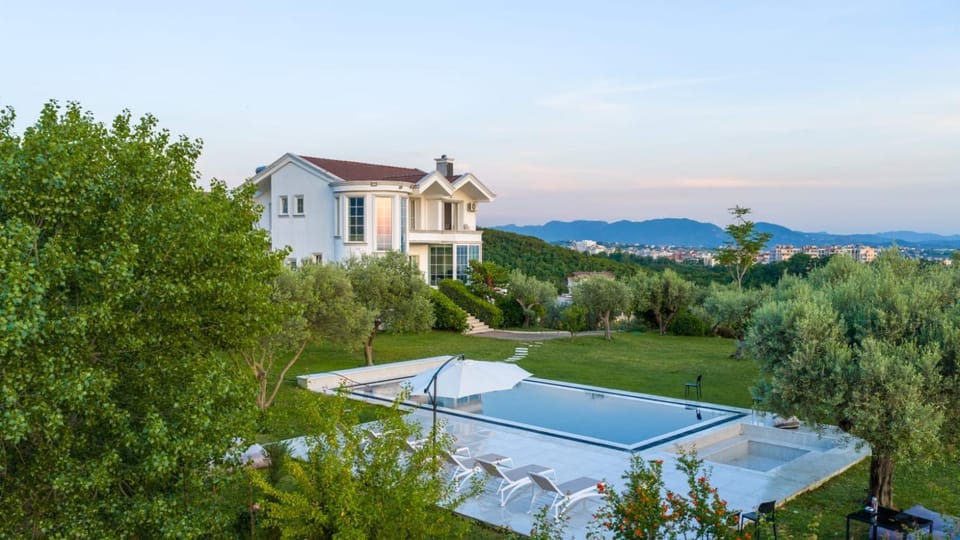 Villa Kamila Villa in Tirana