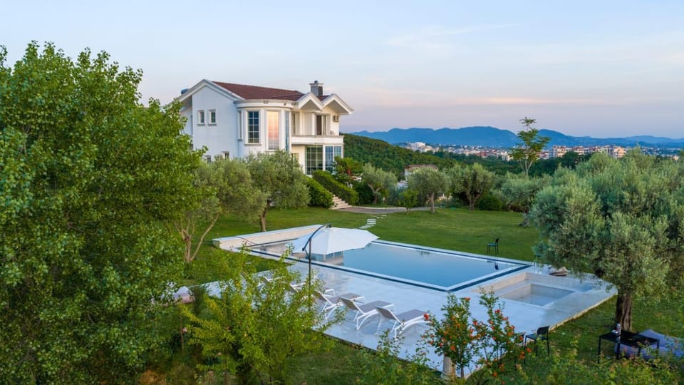Villa Kamila Villa in Tirana