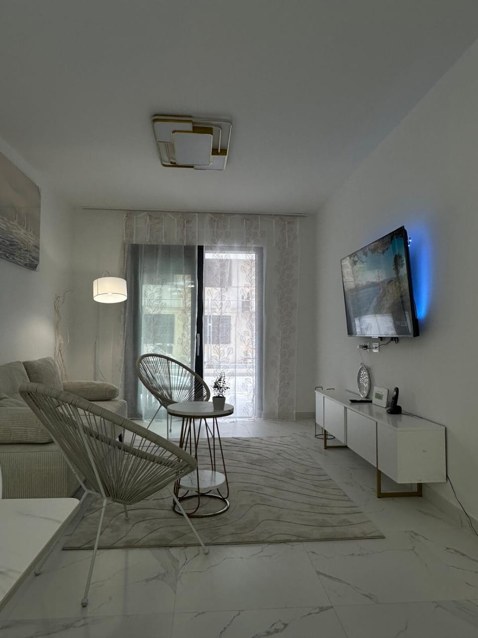 TV and multimedia, Living room