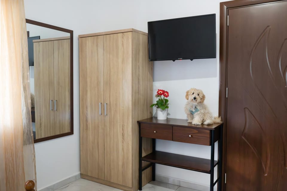 TV and multimedia, wardrobe