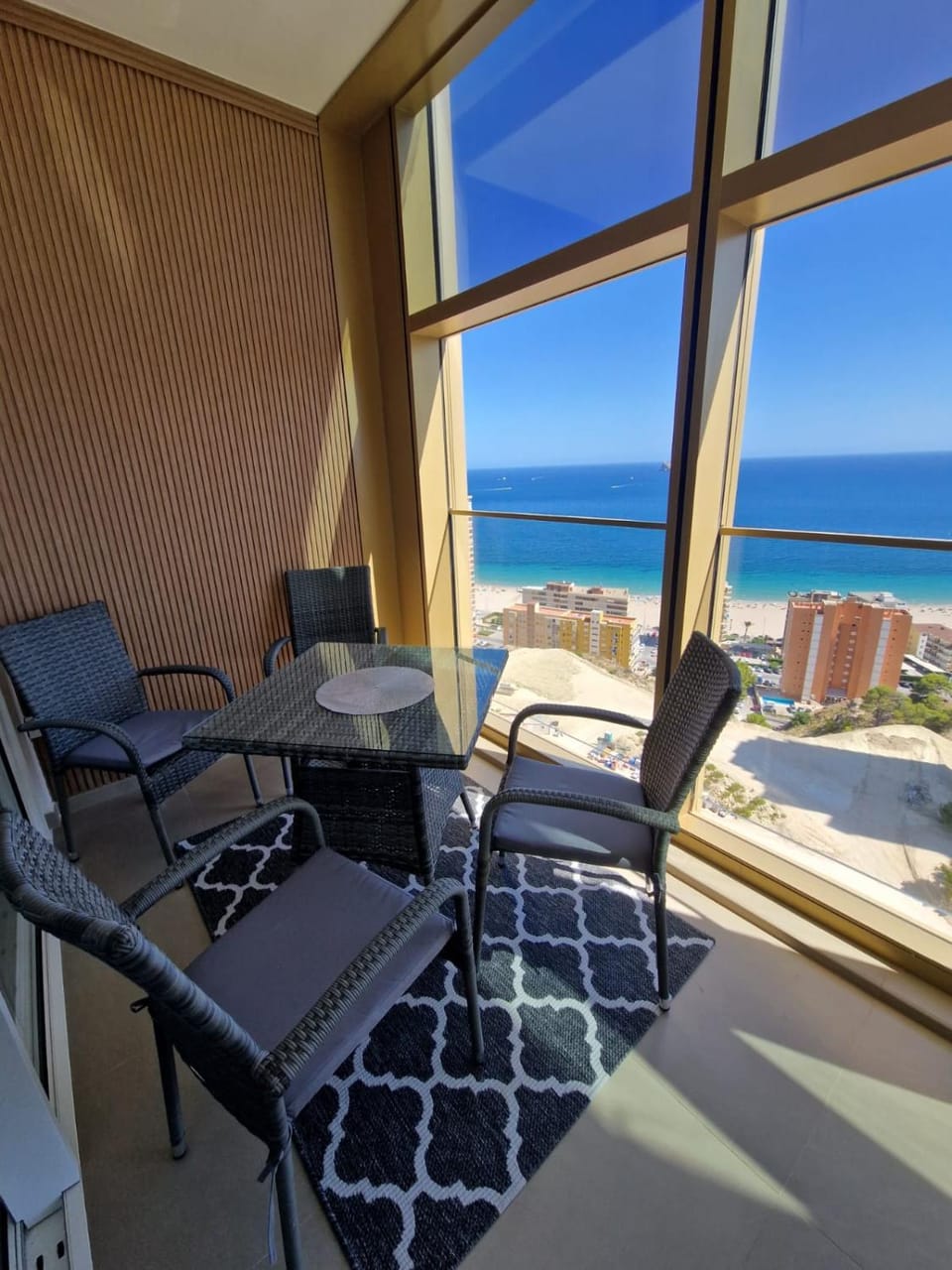 Day, View (from property/room), Balcony/Terrace, Seating area, Sea view