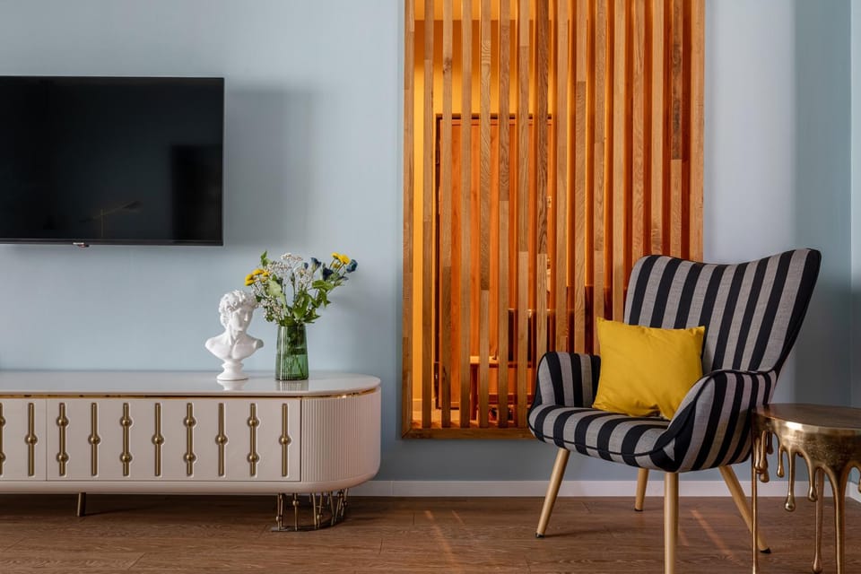 TV and multimedia, Living room, Seating area