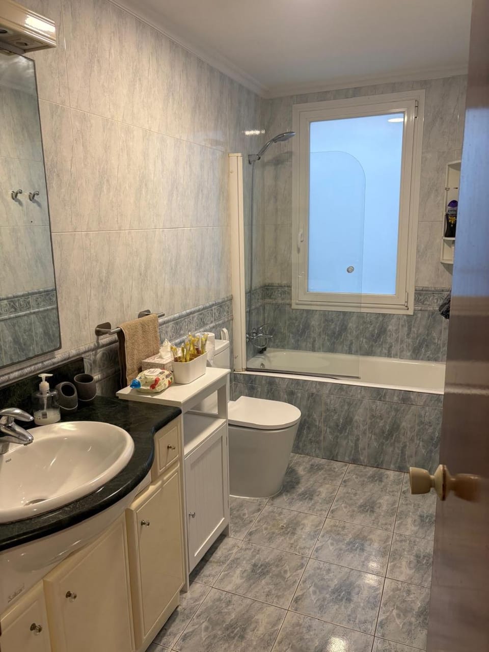 Bathroom, Bath