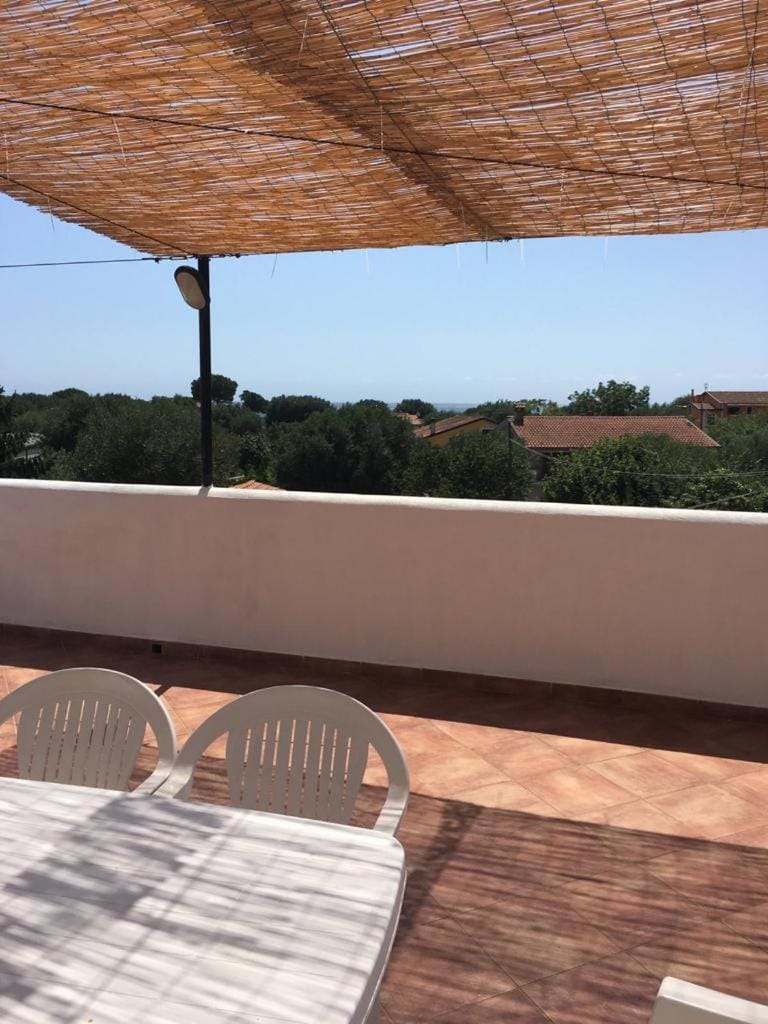 Patio, Day, Natural landscape, View (from property/room), Balcony/Terrace