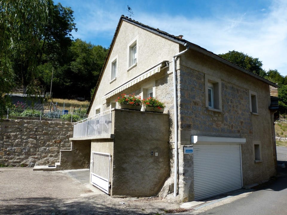 Grand Gite House in Occitanie
