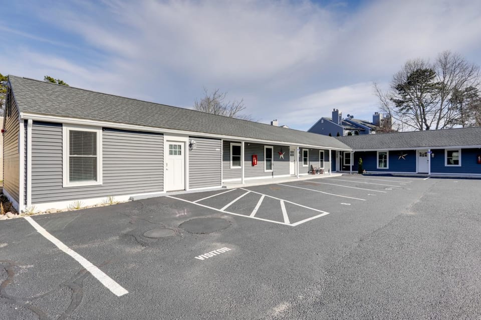 Pet-Friendly Wareham Retreat Near Onset Beach! Apartment in Wareham