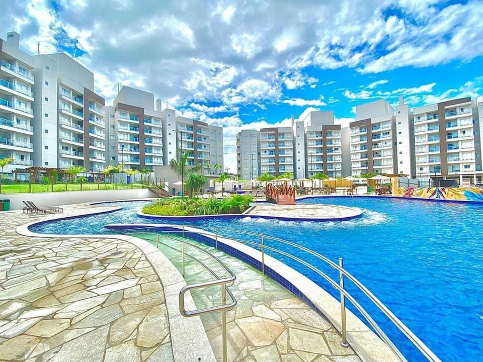 Apartamento num resort Apartment in State of Goiás
