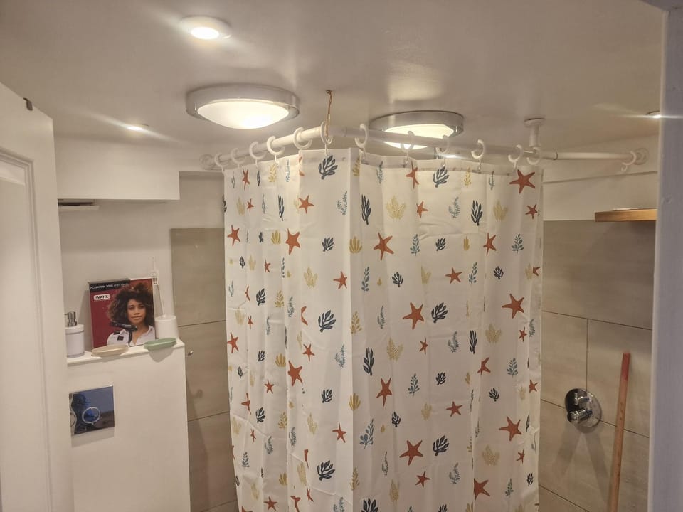 Beautiful Studio Flat Apartment in London