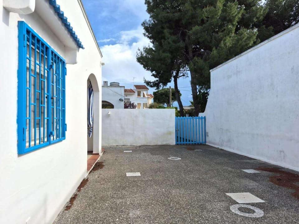 Villa Iris con ampia veranda House in Province of Taranto