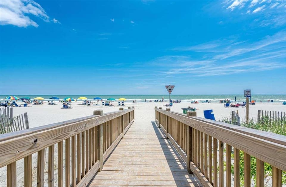 Paradise Villas 1-A House in Myrtle Beach