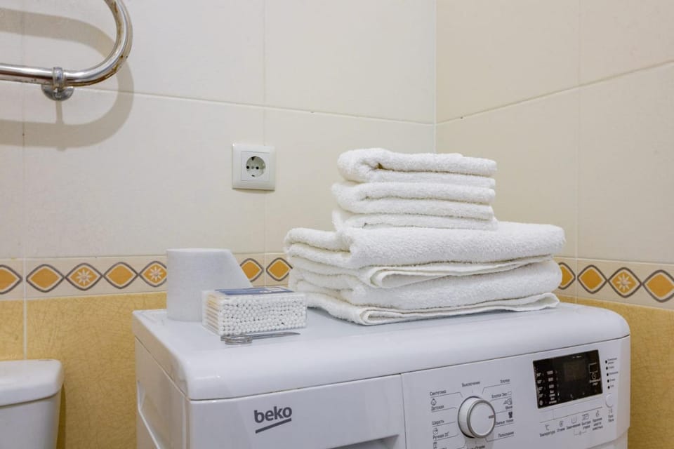 towels, washing machine