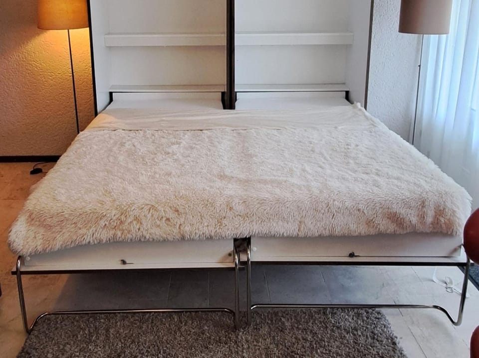 Bed, Photo of the whole room