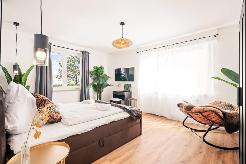 TV and multimedia, Bedroom