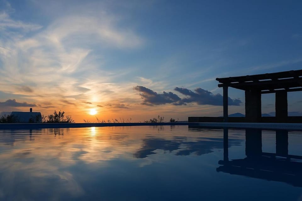 Stylish Mykonian apartment Semi-Private huge Pool Apartment in Mykonos, Mikonos 846 00, Greece
