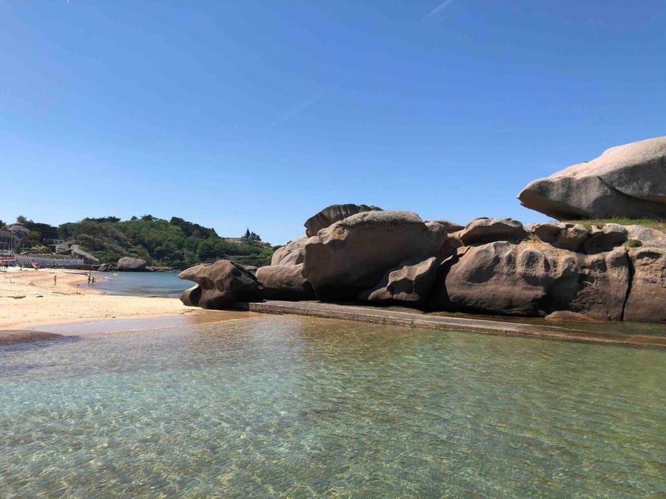 Magnifique longère au cœur de Trégastel House in Trégastel