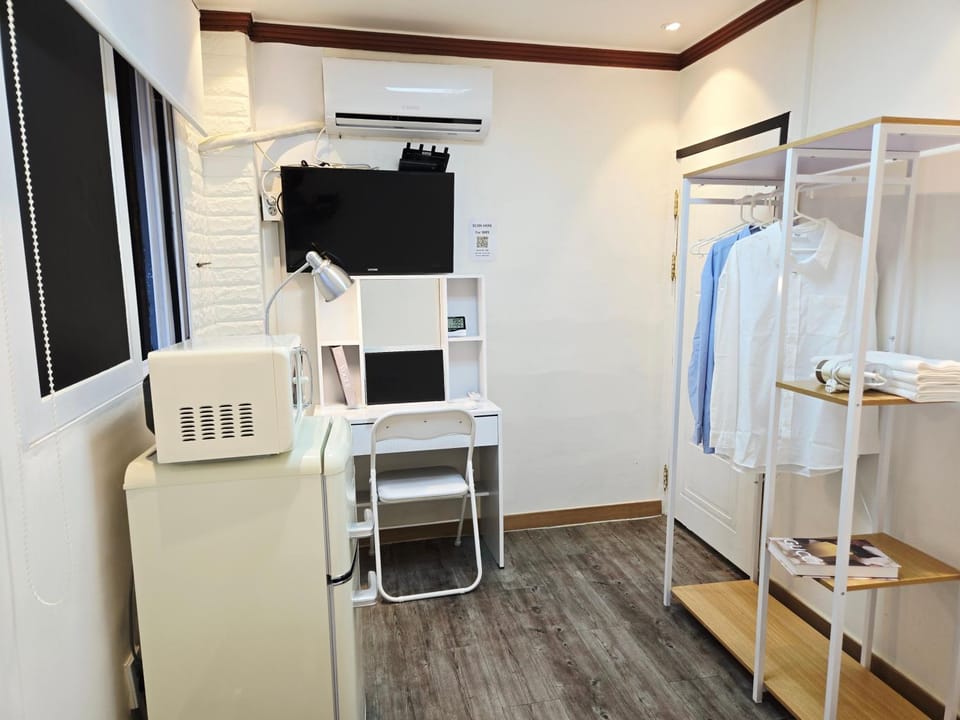 TV and multimedia, microwave, wardrobe, air conditioner