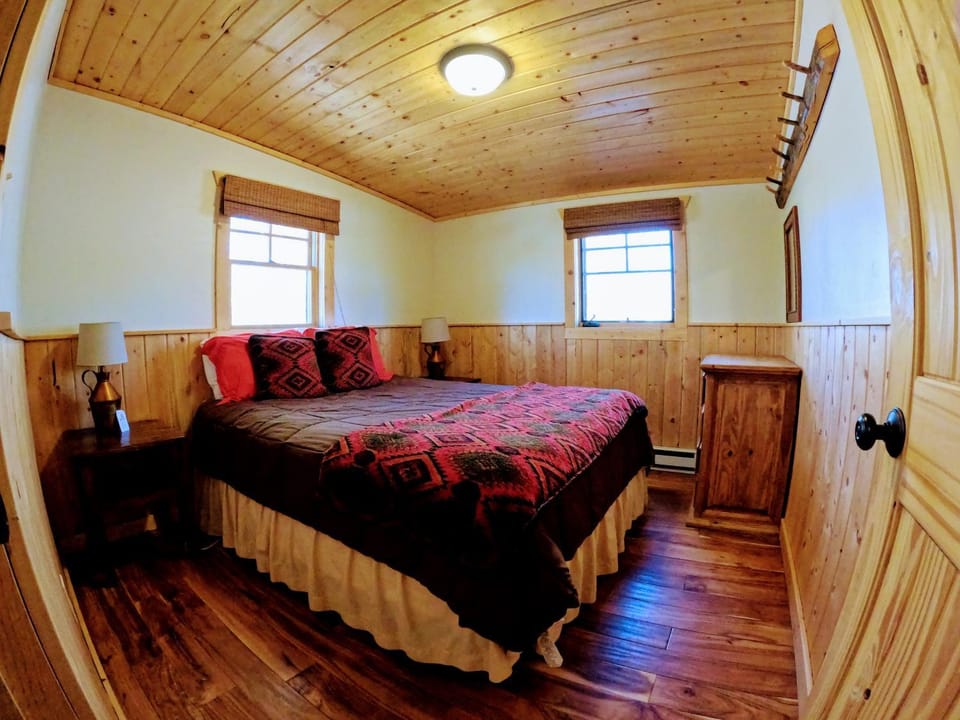Arapaho Campground/ 
RV Resort in Rocky Mountain National Park
