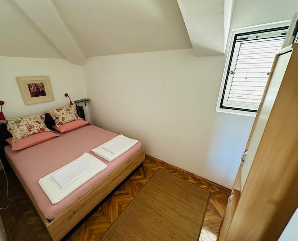 Apartment Lamer Apartment in Budva Municipality