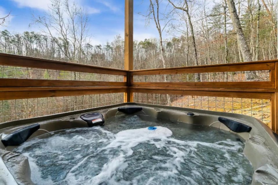 Natural landscape, Hot Tub