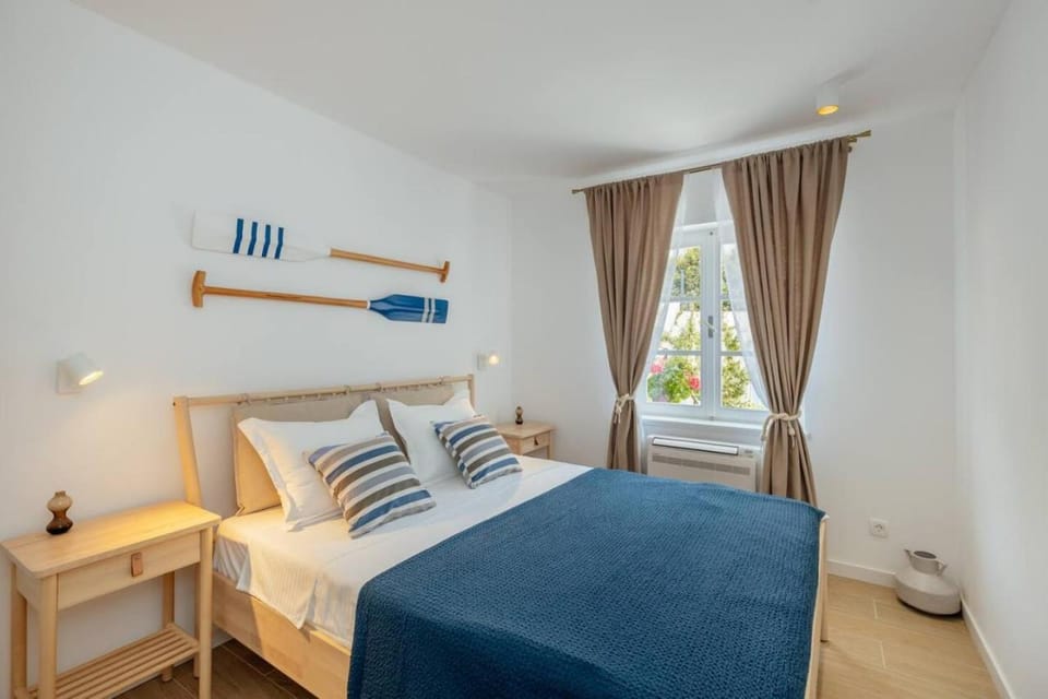 Bright apartment with a great view Apartment in Dubrovnik-Neretva County