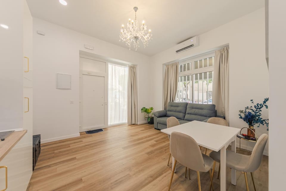 Luxury Apartment Mª Luisa Park & Plaza de España Apartment in Seville