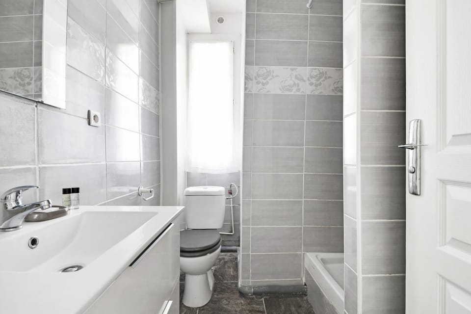 Toilet, Bathroom