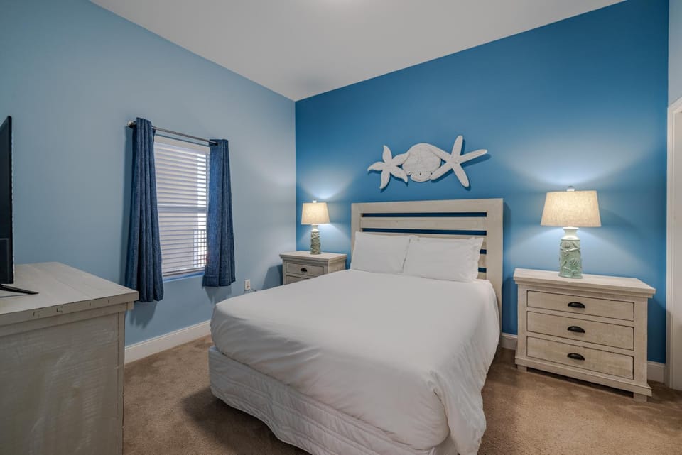 Laketown - Top Floor! Amazing Views! Apartment in Panama City Beach