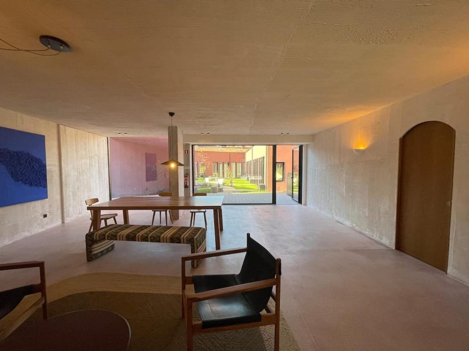 New Cozy oasis in the center Terrace and Garage Apartment in Porto