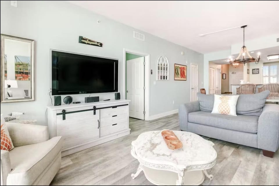 Aqua 403 - Free Beach Chairs! Indoor/Outdoor Pool! Apartment in Panama City Beach