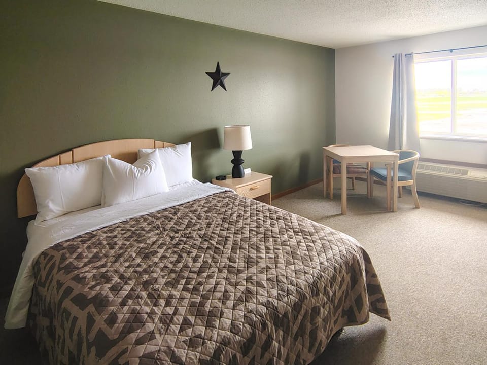 The Trail Inn - Stanton, IA - 620 Halland Ave Motel in Iowa