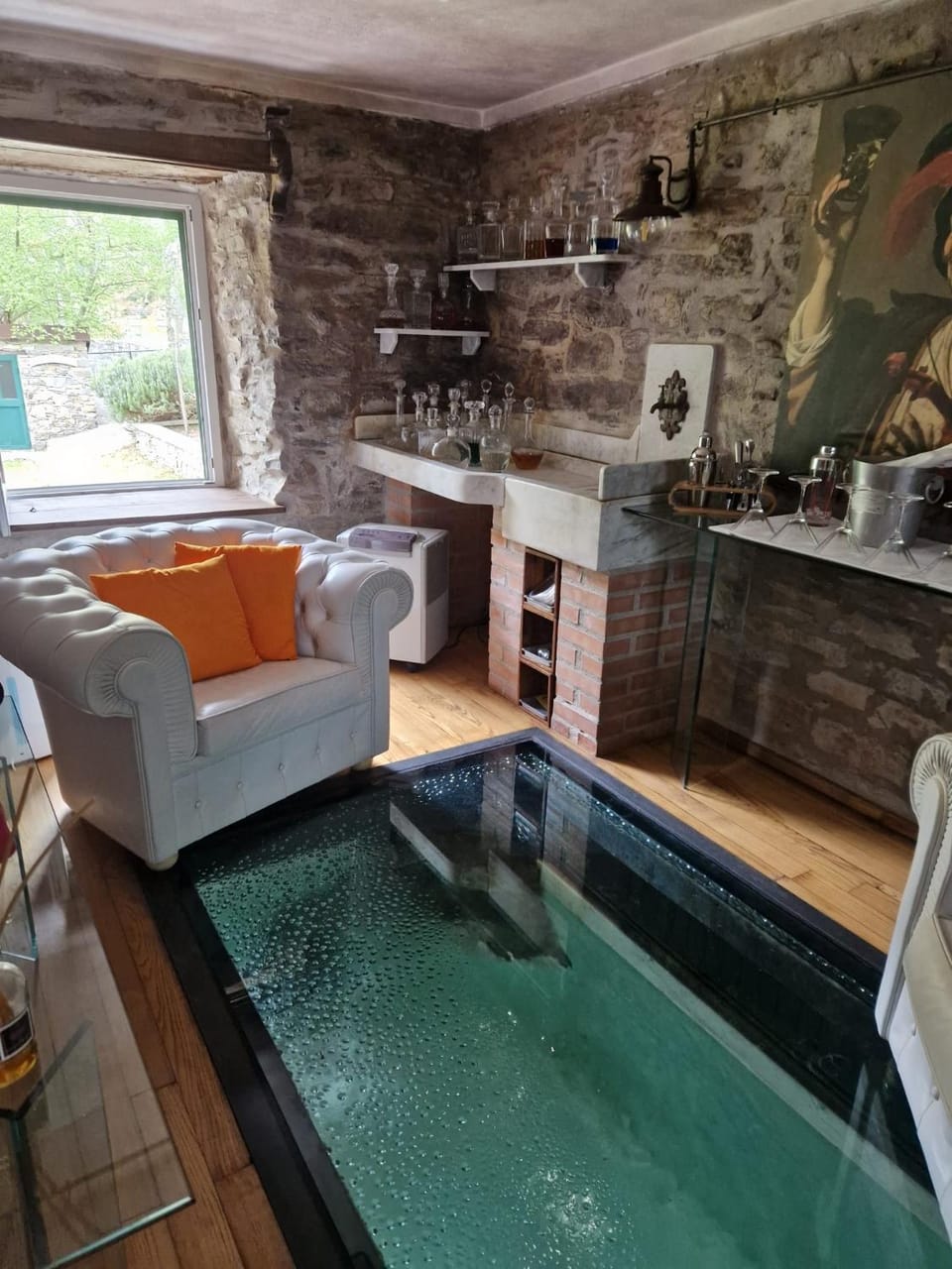 Pool view, Swimming pool, Internal: Not applicable to any particular room