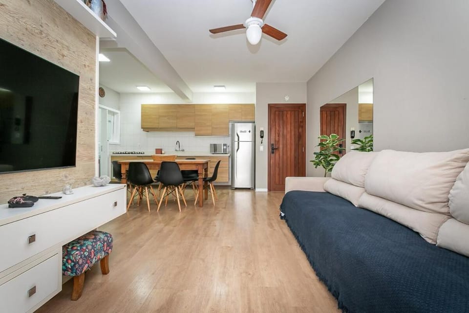 Communal lounge/ TV room, TV and multimedia, Kitchen or kitchenette, Living room, Seating area, Dining area, minibar