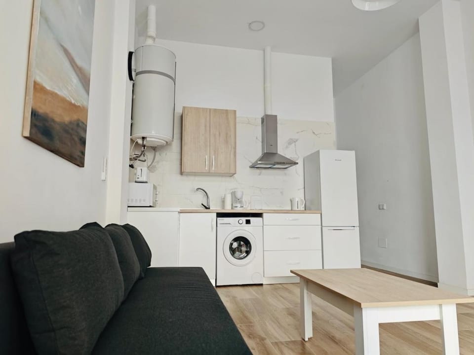 Luminoso Obra Nueva cerca de Supermercados, centro Apartment in Algeciras