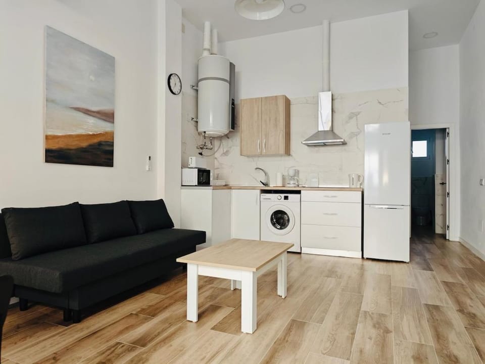 Luminoso Obra Nueva cerca de Supermercados, centro Apartment in Algeciras
