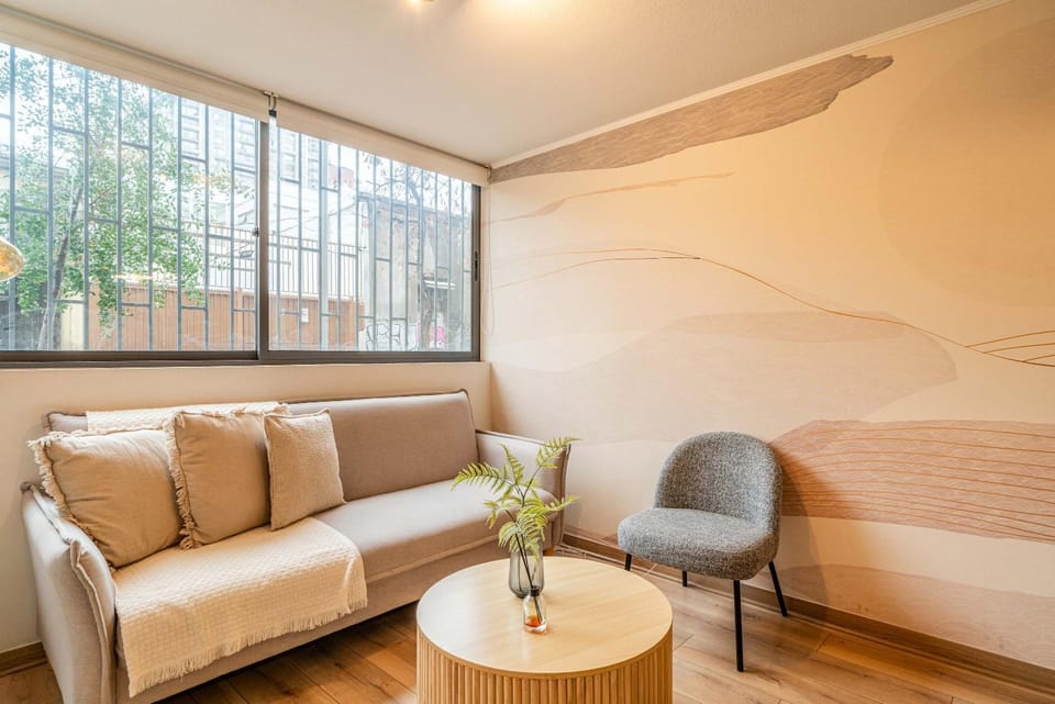 HOM I 2D2B, Calefactor Estacionamiento Lavanderia Apartment in Santiago