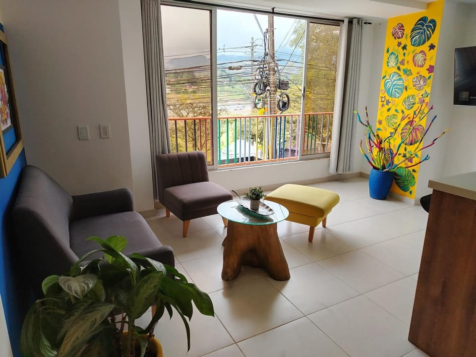 Frente al Malecón con Vista, Zona Gastronómica, PARQUEDERO GRATIS Apartment in Guatapé