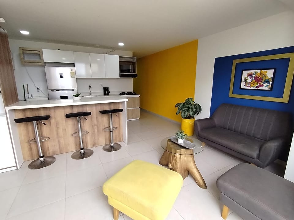 Frente al Malecón con Vista, Zona Gastronómica, PARQUEDERO GRATIS Apartment in Guatapé