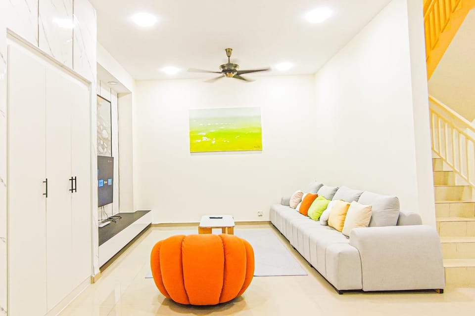 TV and multimedia, Living room, Seating area