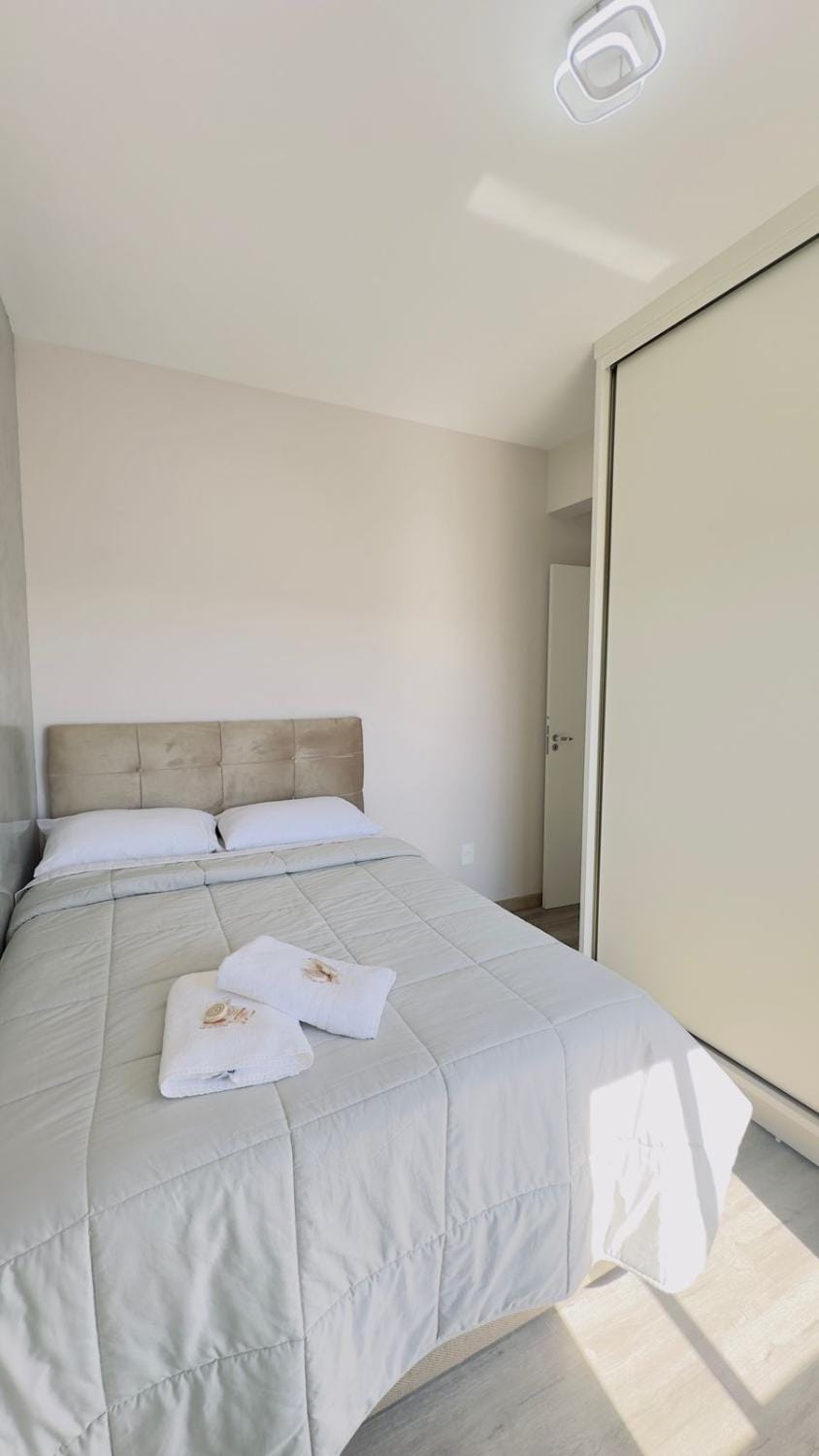 Bed, Bedroom, towels, wardrobe